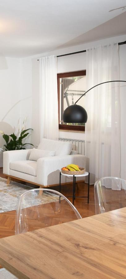 Apartment "Istra Inspirita Ii" Ровинь Экстерьер фото